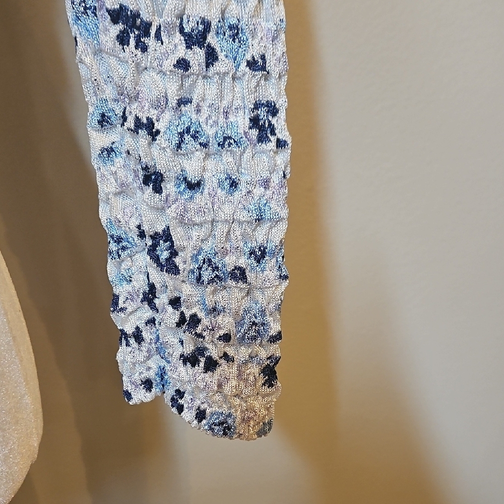 Zara Cottagecore Blue Floral Ruched Smocked Top - Long Sleeve - Picture 4 of 8